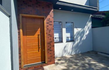 Casa no Iririú à 2 minutos do Hospital Regional - Photo 1