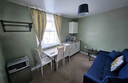 OceanNest-3 Bedroom Apartment free parking, EV 22kW - Foto 15