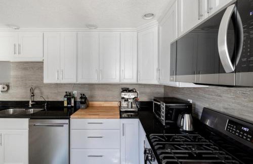 Luxurious Downtown Location - Entire house - Foto 5