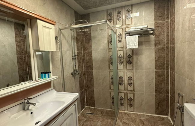 Raymond Hotel - Foto 6