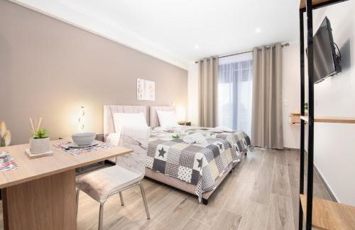 Oasis Apartments - Photo 36