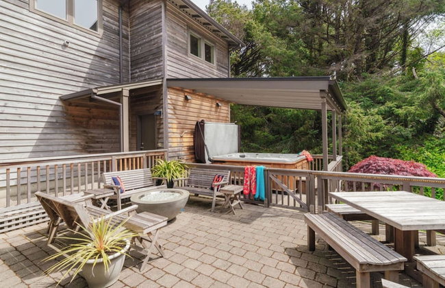The Castle Rock Estate by Avantstay Steps From Arch Cape Beach w/ Hot Tub & Sauna - Foto 125