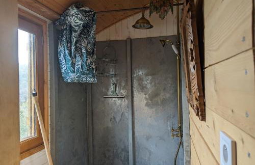 roulotte à la mauvaise herbe - Foto 8