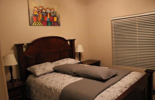 Arts, Fenced Private Pool, Fire World - Foto 19