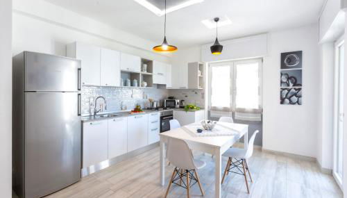 SorrentoVibes - New & Stylish two Bedroom Apartment with Balconies - Foto 4