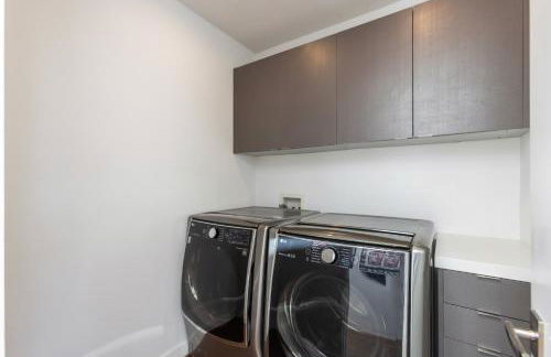 5BR Modern West Hollywood Retreat - Foto 67