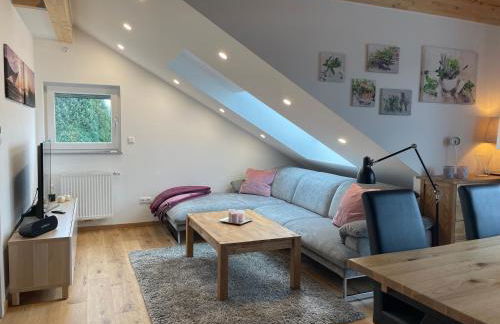 Helles ruhiges Appartement im Grünen - Foto 5