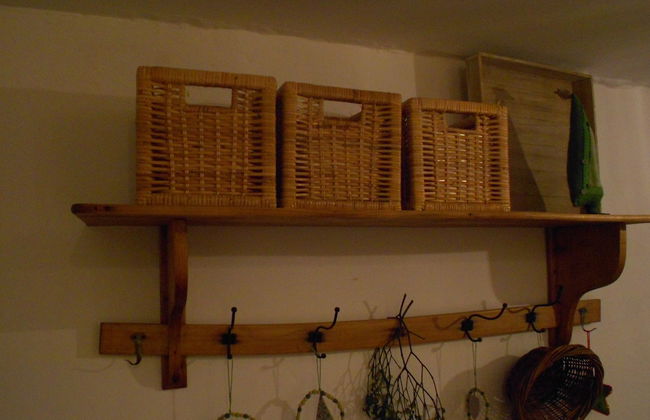 Regional House With Exposed Timber Frame Elements Full of Authenticity and Charm in a Green Area - Photo 8