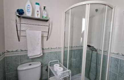 Chalet Adosado con jardín - Foto 16