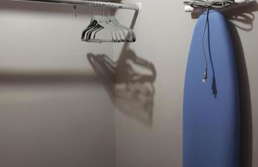 Spacious Industrial split level with a Balcony - Photo 12