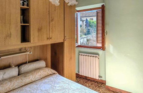 Nice Home In Azzano With Wifi - Foto 24