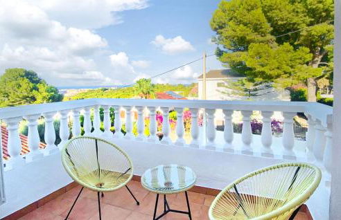 Beautiful Home In Oropesa Del Mar - Photo 2