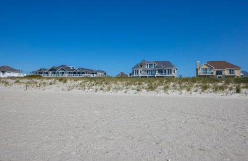 Spectacular 8 Bedroom Oceanfront Hamptons Beach House, Your Castle By The Sea ! - Foto 11