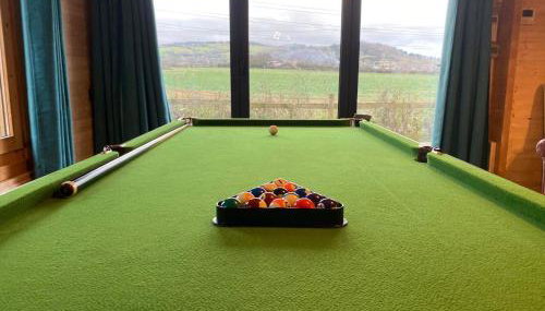 Inviting 2-Bedroom Cabin in Ashton Under Hill - Foto 3