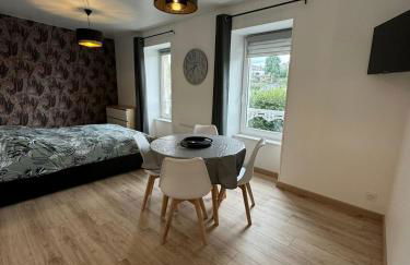 Studio 2ème étage - Centre-ville - Local vélos disponible - Foto 1