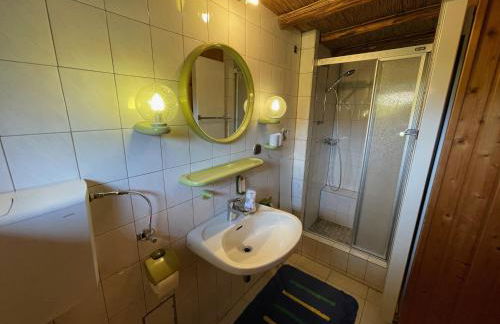 Urige Blockhütte direkt am Waldrand - Foto 6