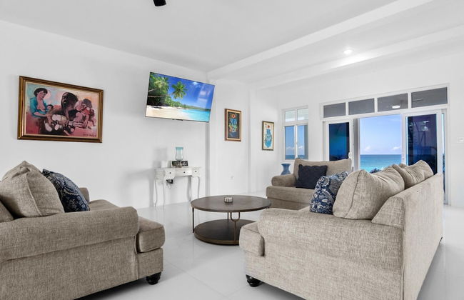 The W Villa 5 B R Oceanfront w Staff - Photo 44