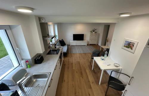 Modernes Apartment mit eigener Terrasse & Garten - Foto 8