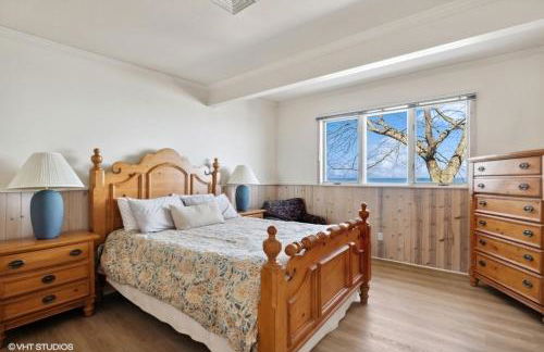 Lake Michigan Getaway by Juniper Holiday + Home - Foto 45