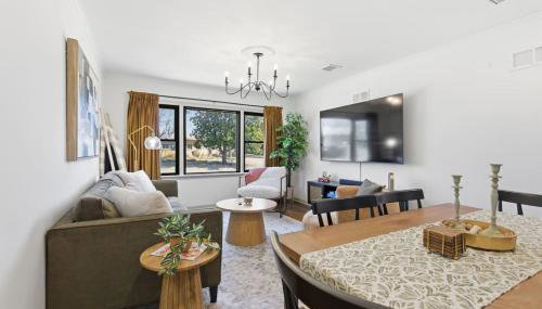 Tulsa Suite Spot-King Bed Near Expo, TU, Dtwn - Foto 1