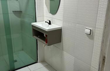 Gonzaguinha Beachfront Apartment - Photo 17