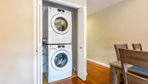 @ Marbella Lane 6BR Duplex in Downtown San Jose - Foto 2