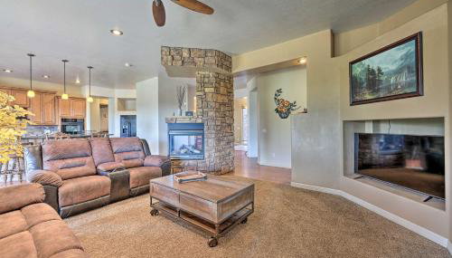 Game Room and Community Amenities Overgaard Home! - Foto 5