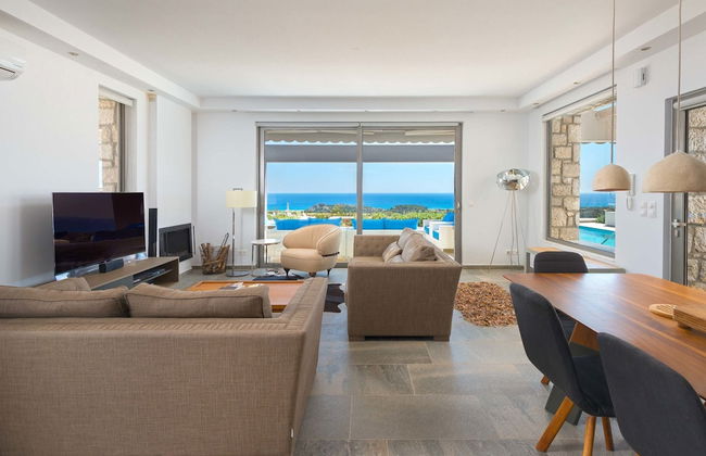 Villa in Rhodes With Infinity Pool & Sea Views - Foto 17