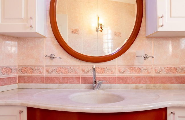 Spacious Detached House With Garden in Izmir - Foto 23