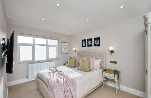 Stylish 4 bed home in Old Trafford next to MUFC - Foto 5