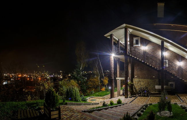 FAVAR Carpathians - Photo 1