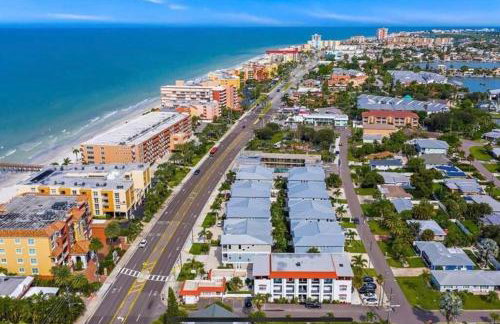 Luxurious Modern Townhouse right across beach!! Table Tennis - Foto 5