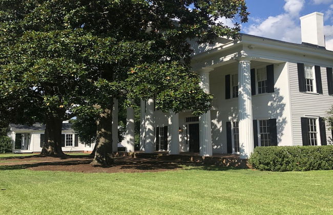Historic Antebellum Manor - Foto 2