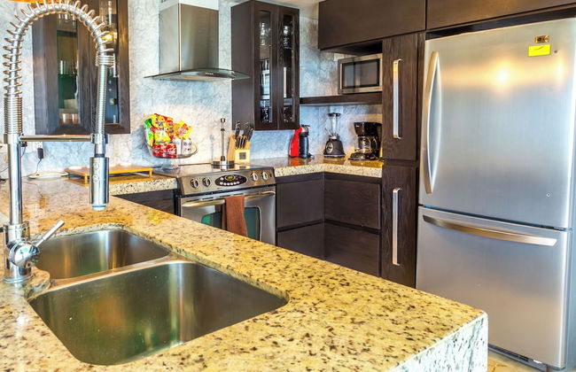 The Elements Oceanfront & Beachside Condo Hotel - Foto 26