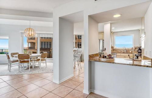 Elegant Oceanfront Penthouse with Panoramic view, Omni Resort, Sea Dunes - Foto 14