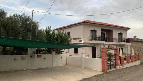 Serenity Studios - Photo 4