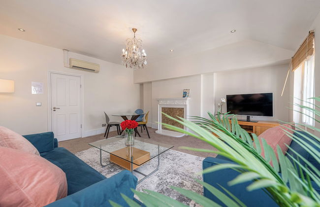 17 Hertford Street - Photo 20