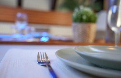 The Classic Sailboat Retreat - Photo 3