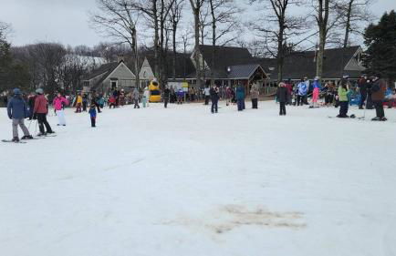 Restored 1900s Historic Home - Jonesboro, VA - Foto 37