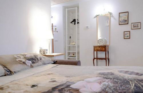 Il borghetto di Torno - Foto 65