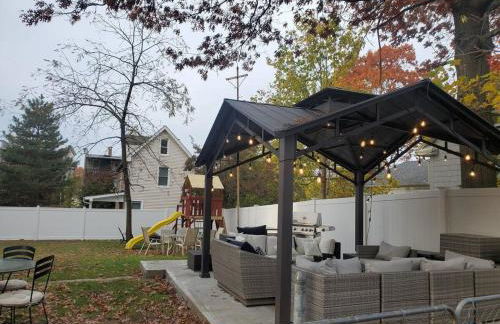 Spacious&Gracious- 5BR Fam-Friendly near I95&Shops - Foto 53