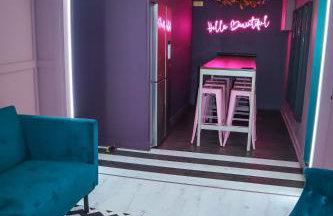 Manchester's ONLY private party suite for 12 with Makeup Room - Photo 26