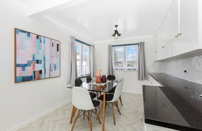 The House of Hazel - Photo 18