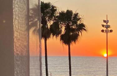 Apartamento reformado con vistas al mar - Photo 4