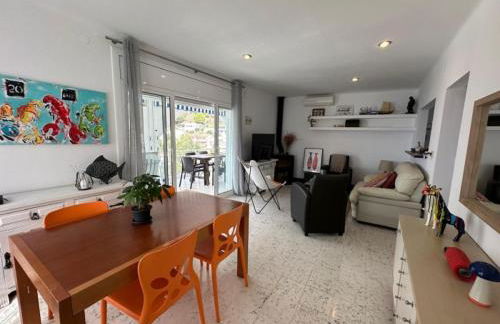 Preciosa casa con piscina desbordante y vistas al mar - Foto 26