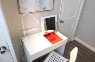 Renovated Stay, Parking, Near DT & Airport - Foto 28