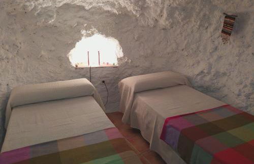 Cueva El Parral - Foto 28