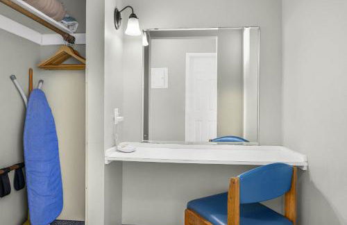 Pool and Hot Tub Ground Floor Studio - Oceanfront - Full Kitchen - Patio - Foto 8