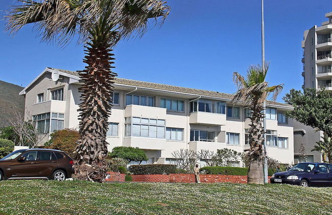 Edward Court 1 Bedroom Sea Facing - Foto 16