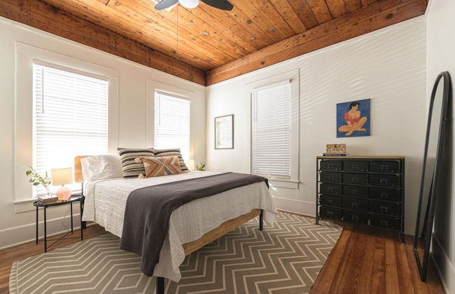 Restored 1930s Uptown Bungalow 2 min to Magnolia Silos - Foto 33